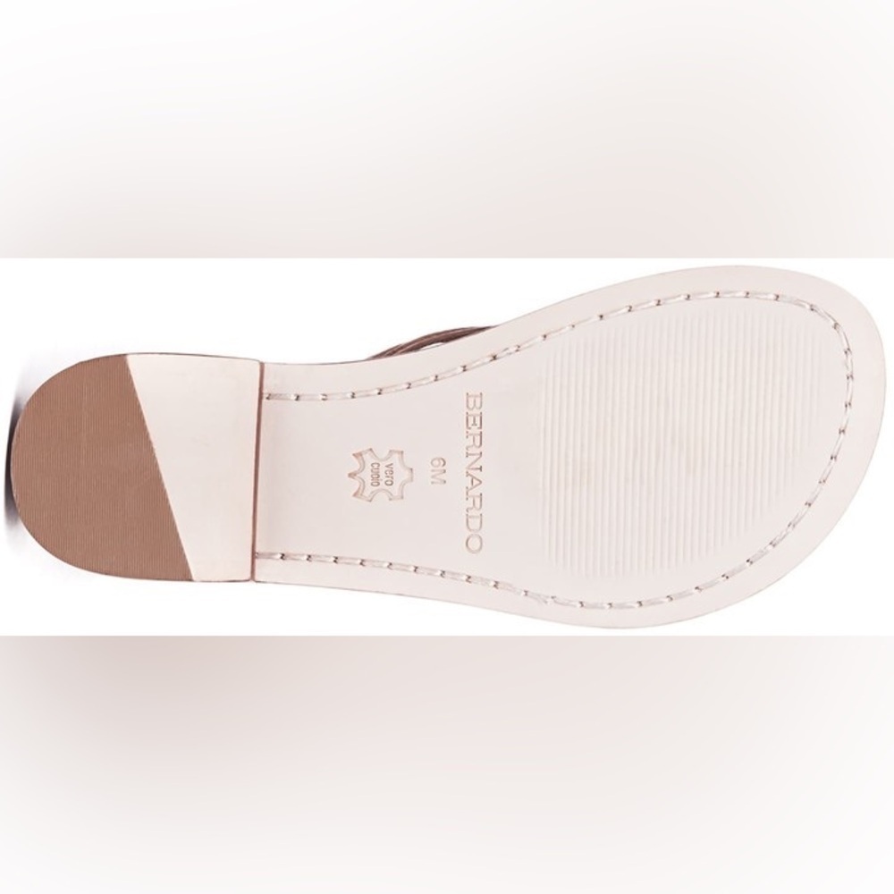 NWT Bernardo Talia Sandal - - Picture 3 of 5